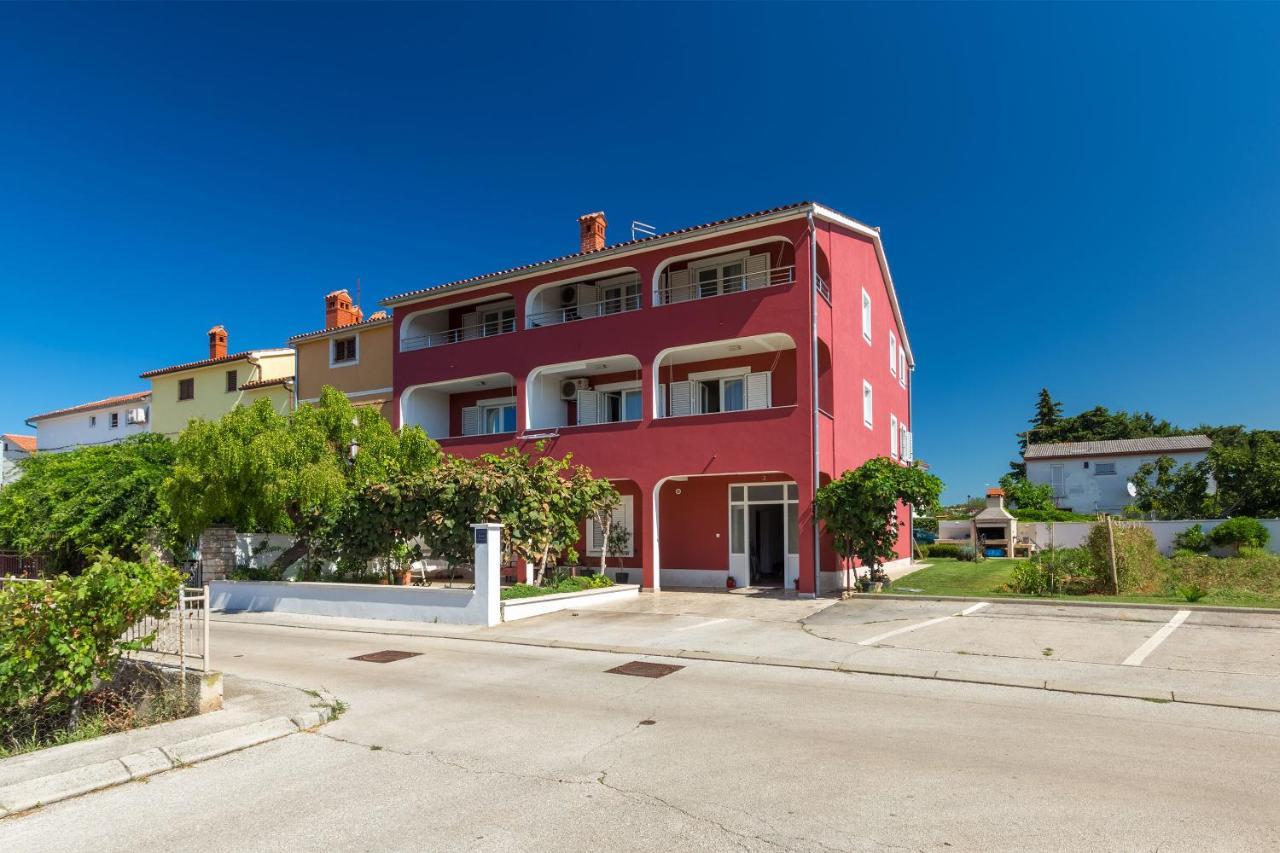 פאז'אנה Apartments Boris מראה חיצוני תמונה