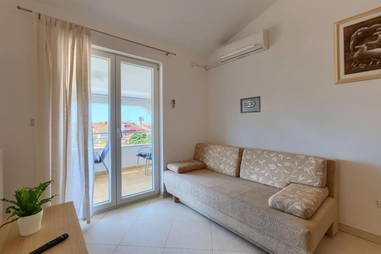 פאז'אנה Apartments Boris מראה חיצוני תמונה