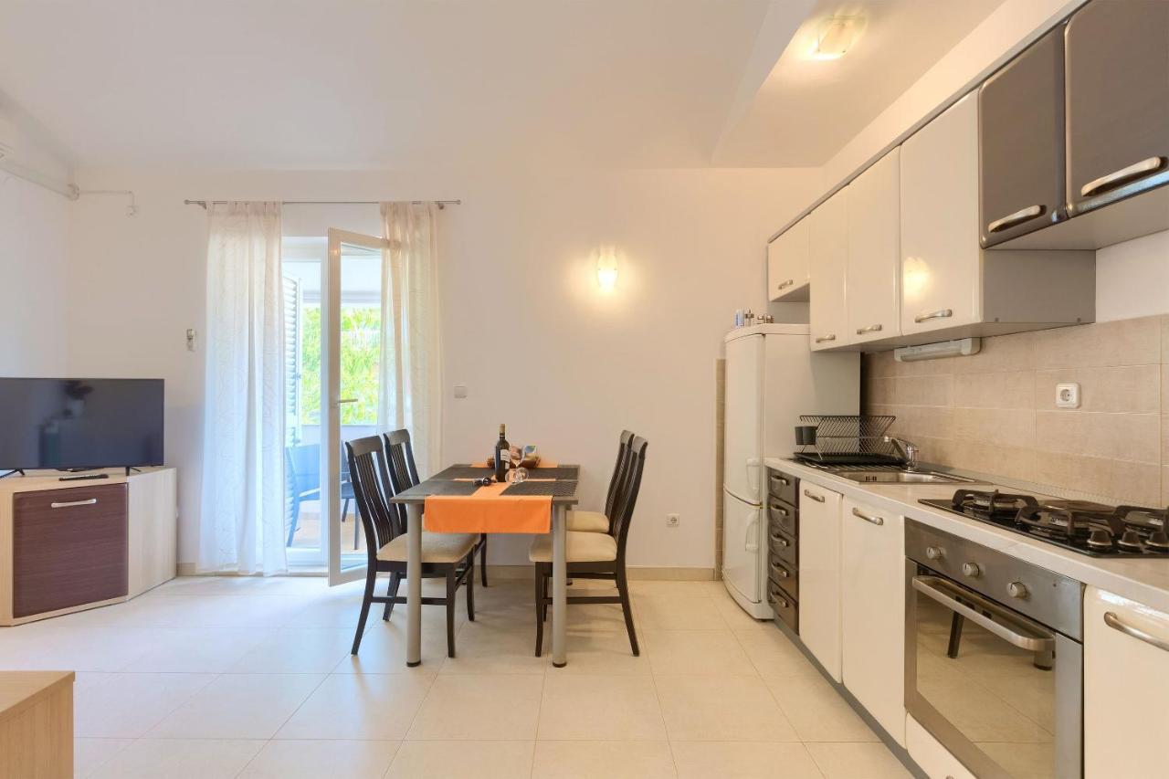 פאז'אנה Apartments Boris מראה חיצוני תמונה